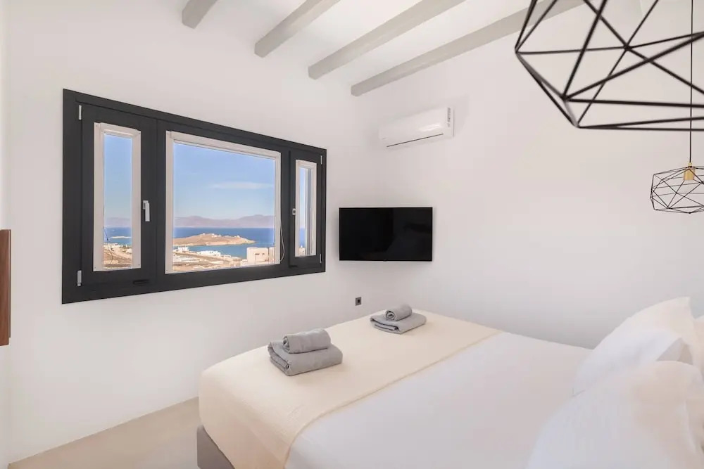 Martinez in Mykonos With 5 Bedrooms and 4 5 Bathrooms