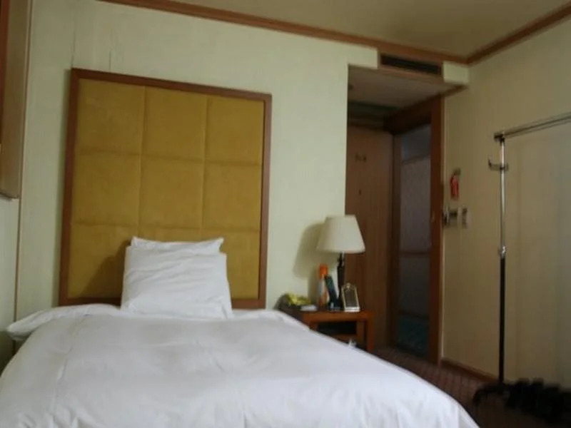 New Regent Hotel(뉴 리젠트 호텔)