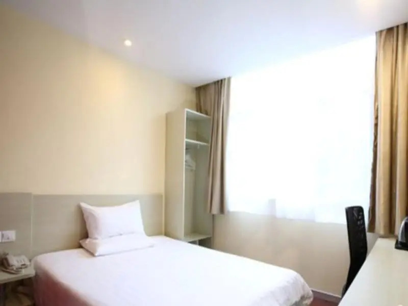 Hanting Express Hotel Chengdu Jinsha Branch