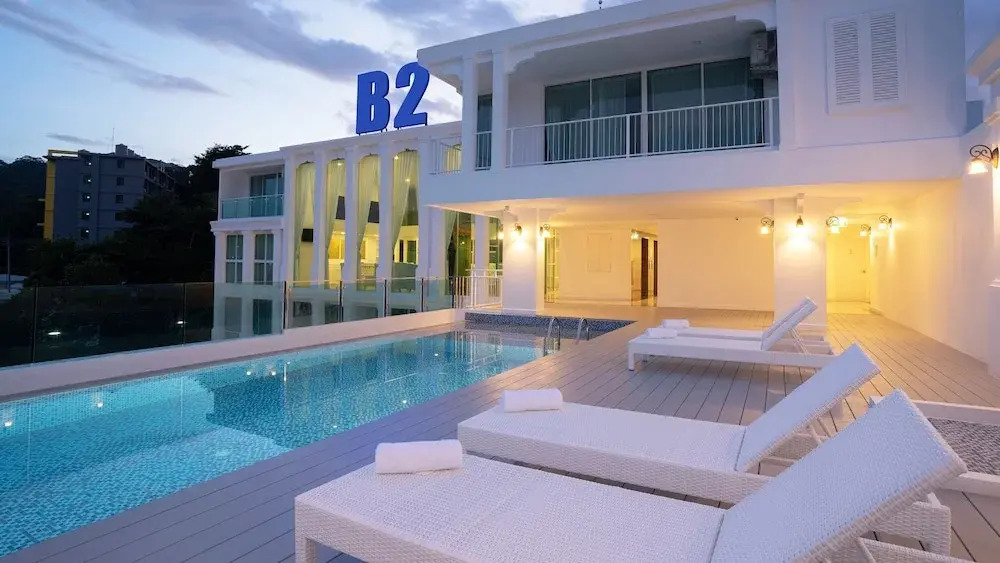 B2 Phuket Premier Hotel