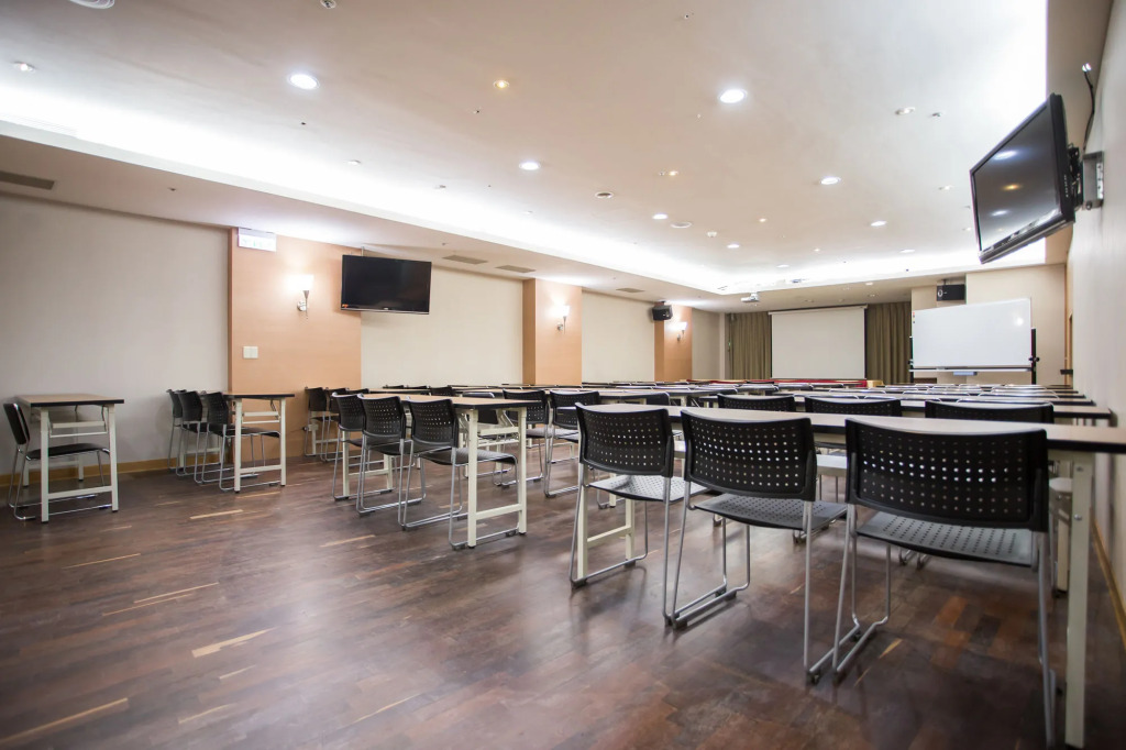 Mou Hotel Debao