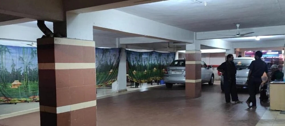 Dwaraka Inn