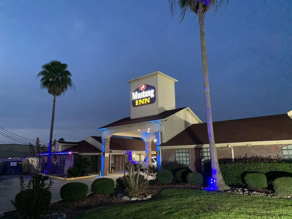 Luxury Inn and Suites