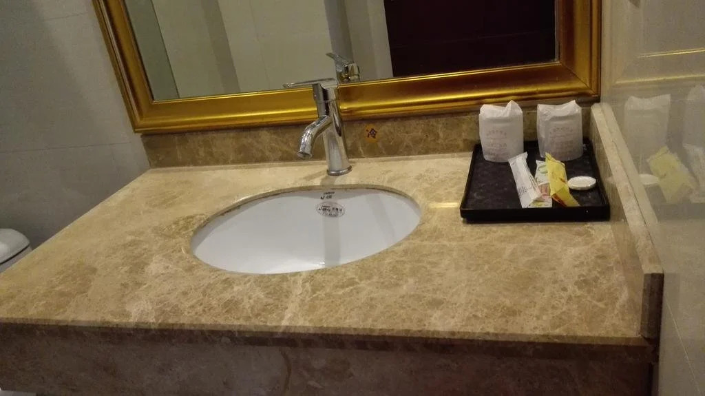 Guangzhou Junhong Business Hotel