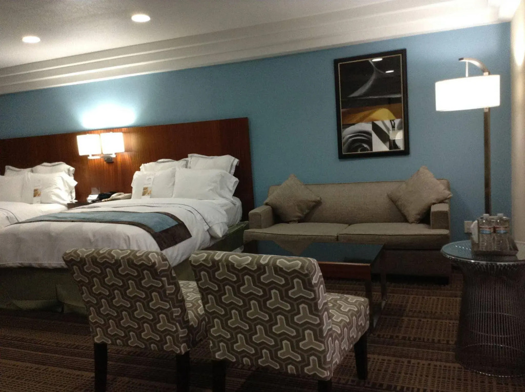 DoubleTree by Hilton Chatsworth