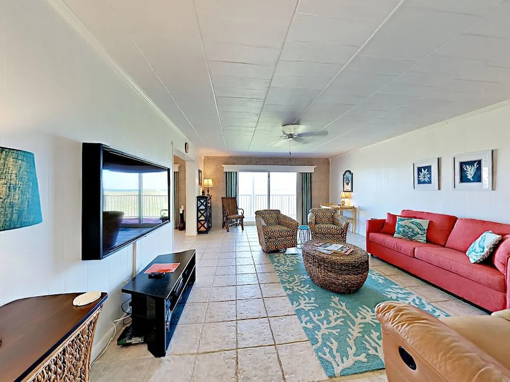 Beachfront Penthouse by RedAwning