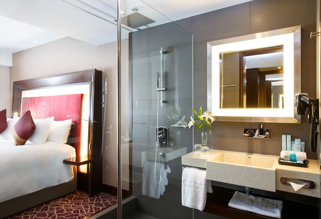 Novotel Yangon Max