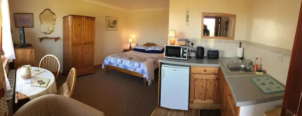 Orchard House Lodges by Ecohuman