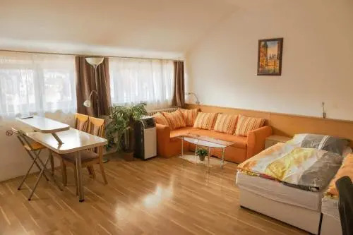 Apartment Abricos