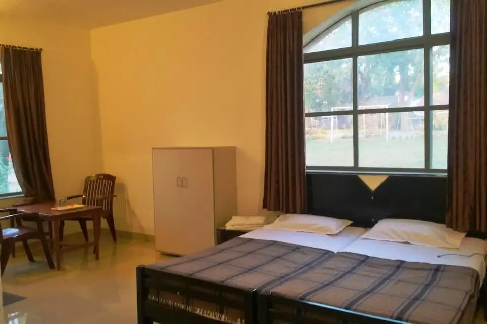 Hotel Kailas