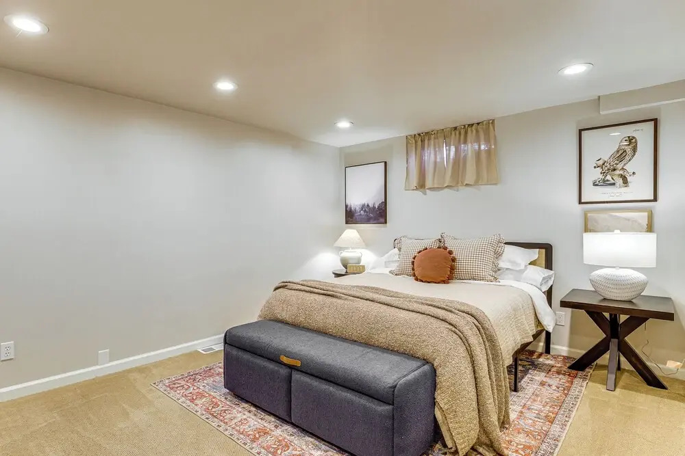 5 Mi to Hogle Zoo: Modern Retreat w/ Spacious Yard