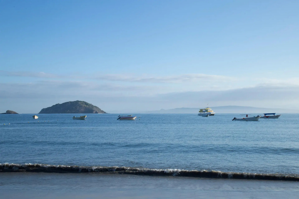 Decameron Los Cocos Guayabitos, Ramada All-Inclusive Resort