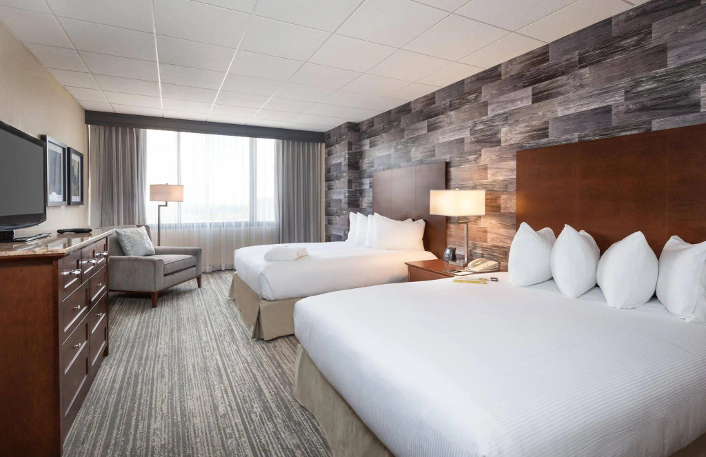 DoubleTree by Hilton Hotel & Suites Houston by the Galleria