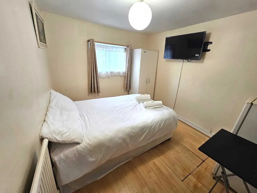 Bruce Rooms