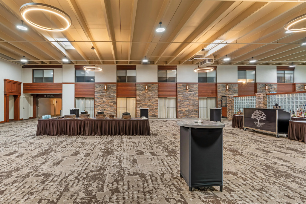 Best Western Plus GranTree Inn