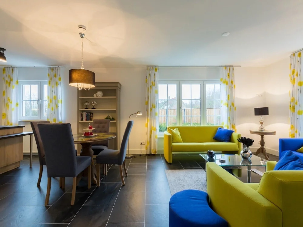 Picturesque Holiday Home in Oostkapelle near Beach