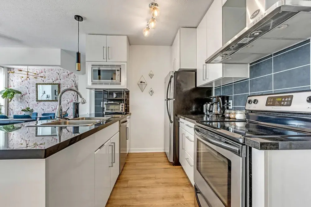 Gastown Downtown Apartment Very Central