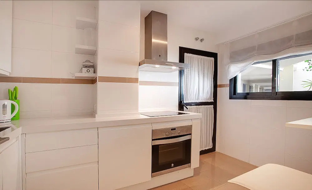 Two Bedrooms Apartment with Sea View