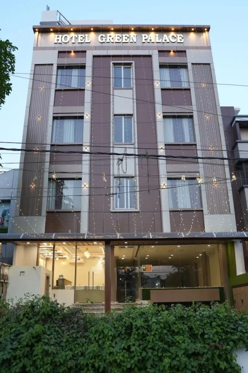 Hotel Green Palace