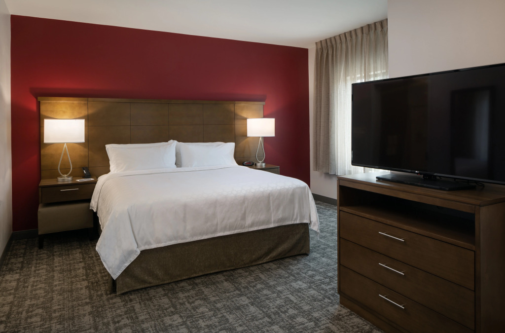 Staybridge Suites - Phoenix - Biltmore Area by IHG
