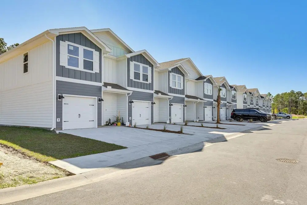 Santa Rosa Beach Townhome ~ 4 Mi to Beach!