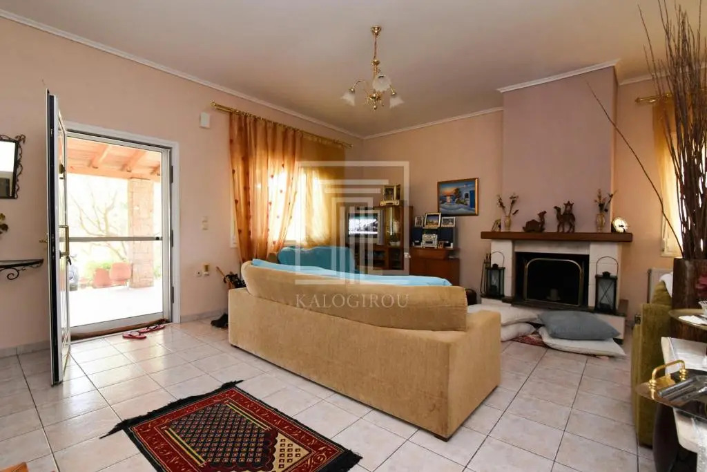 Summer House Toula