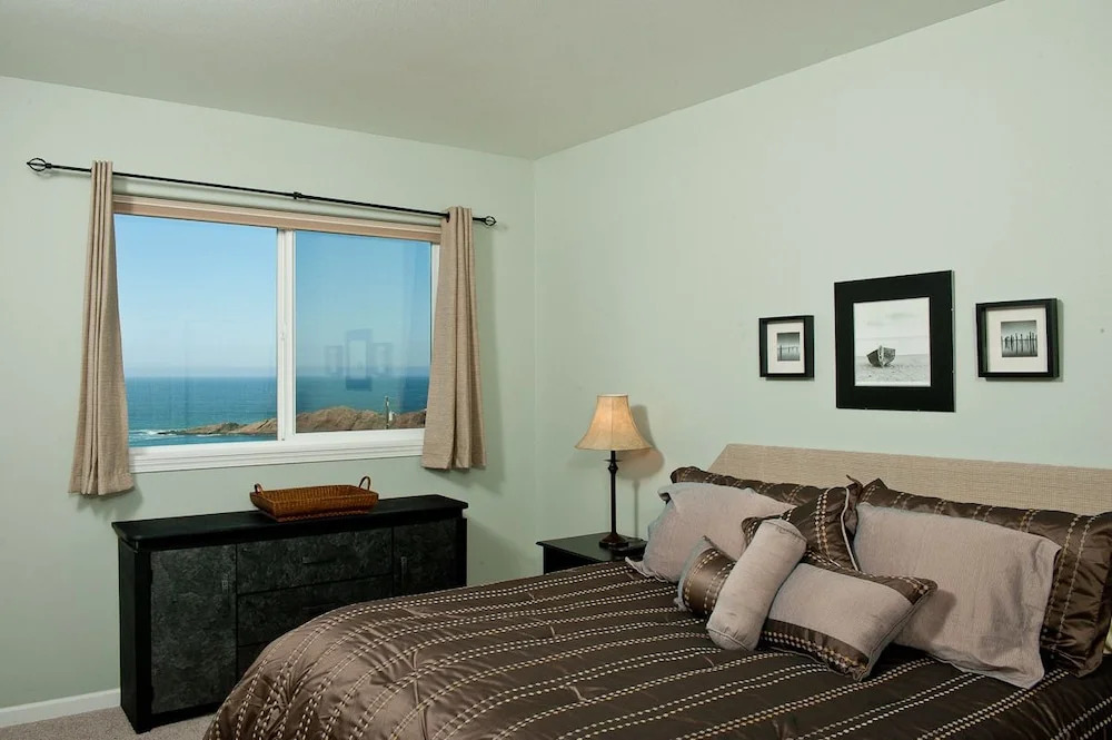 Keystone Vacation Rentals-Ocean View Condos