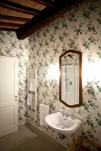 B&B Solaia