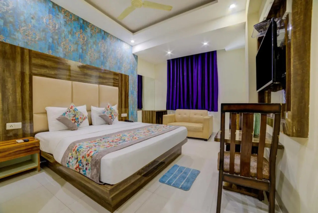 Hotel HSP Suites - Near IGI Airport, New Delhi