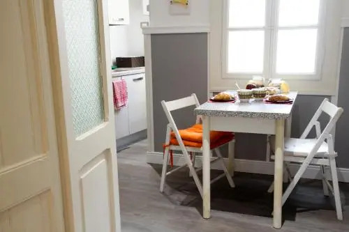 Max Apartment