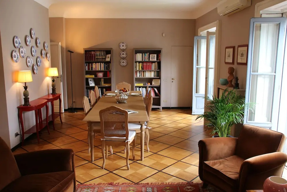 B&B Bonaparte Suites
