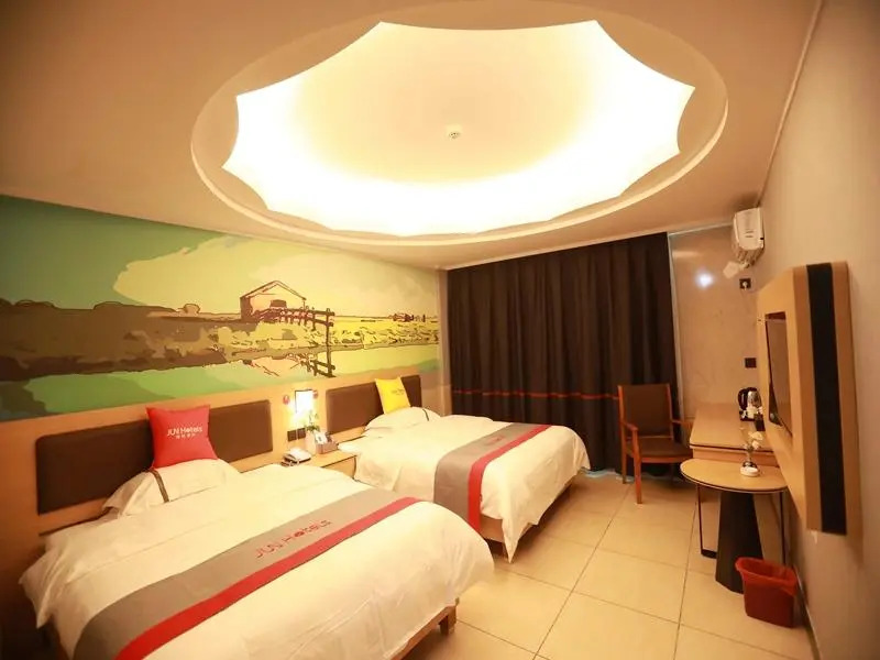 Jun Hotel Guangdong Maoming Xinyi Xinshang Road
