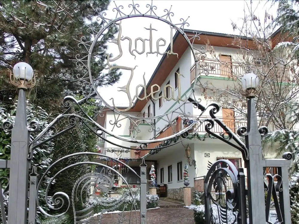 Hotel Ideal