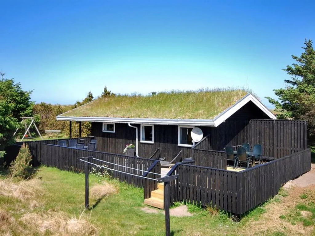 "Varnava" - 700m from the sea in NW Jutland