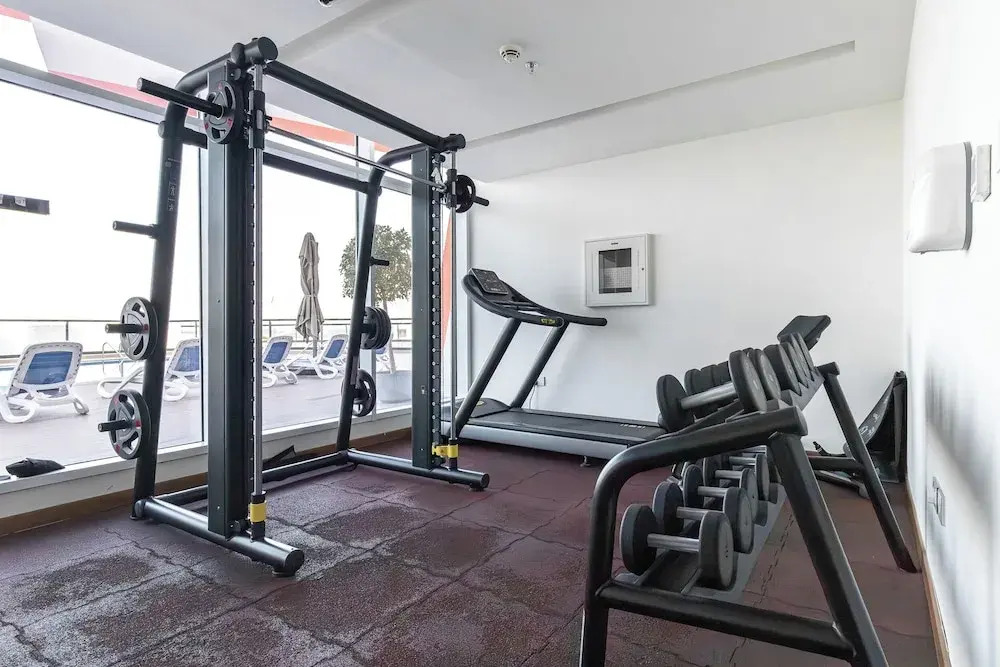 SIMPLY COMFORT Binghatti Gateway Family 2BR with Balcony, Close to Dubai Mall & Burj Khalifa