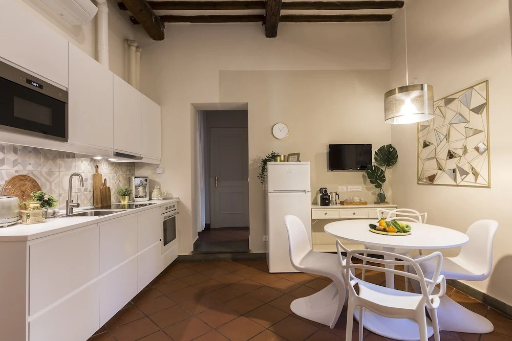 Casa Dora by Mmega