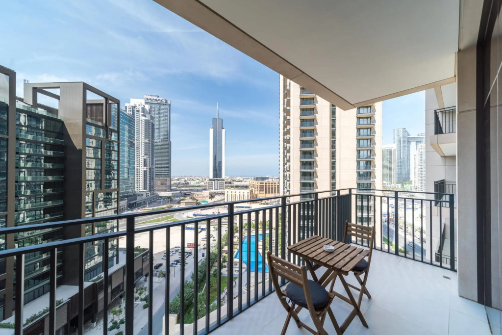 1BR Apt Brand New Spectacular Views Downtown