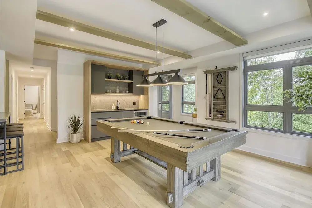 201 Verbier Building 7