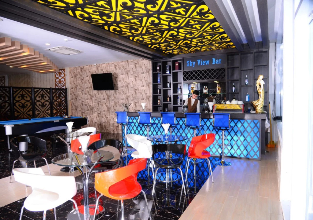 Royal Hinthar Hotel