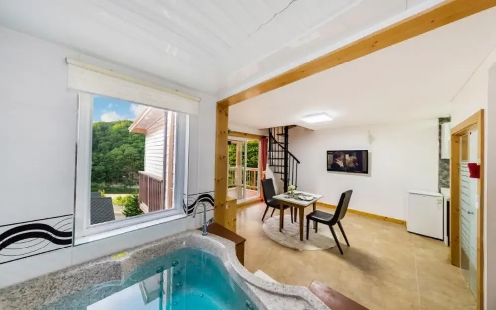 Hongcheon Le Grand Chariot Pension