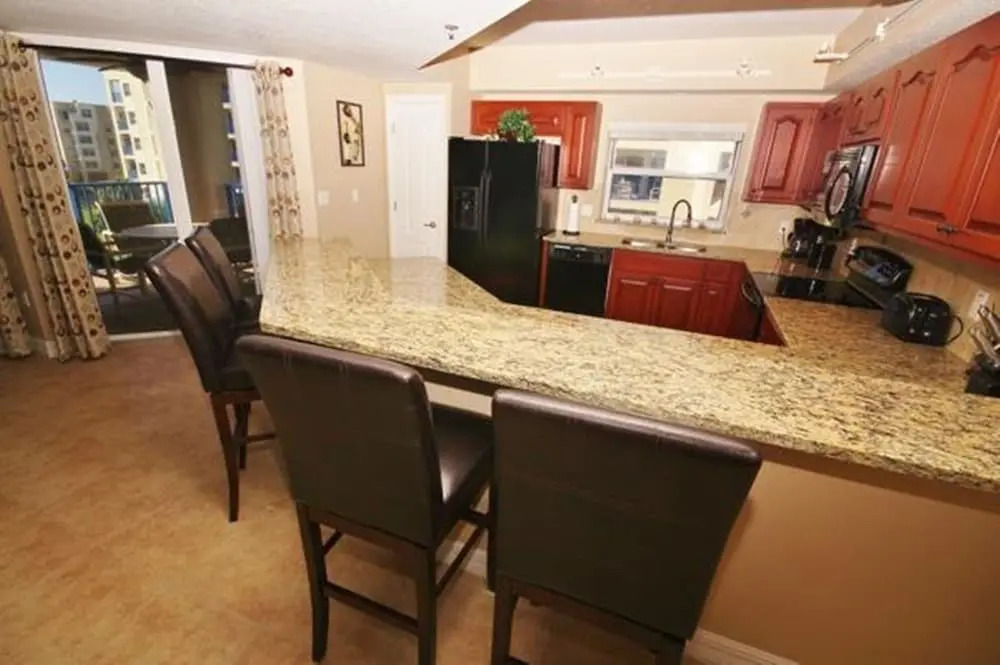 Oceanwalk 13-401 Apartment 3