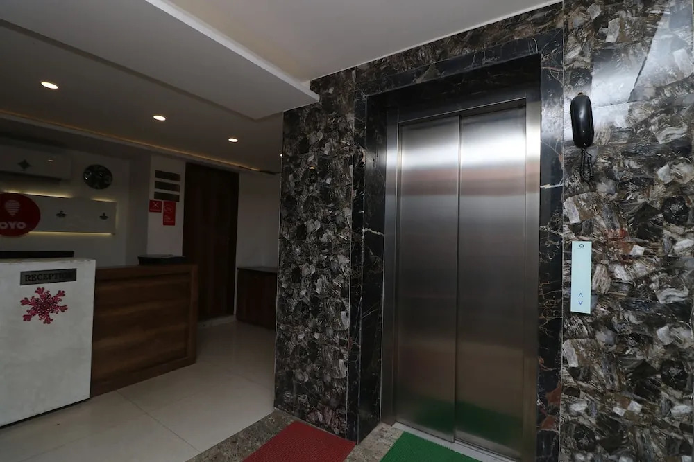 OYO 9999 Hotel Sea Heaven