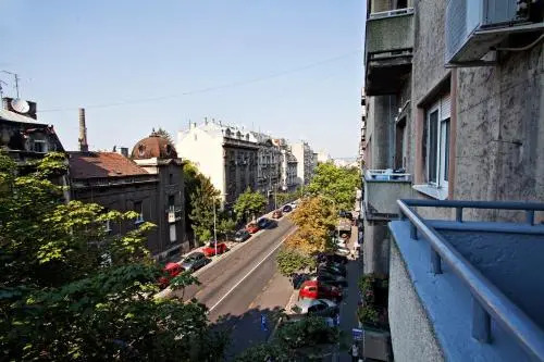 Feel Belgrade Downtown Apartment