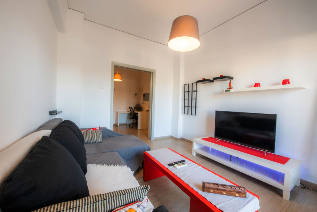 Spacious Living at Kallithea
