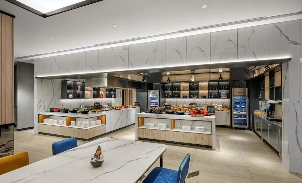 Hyatt Place Makassar