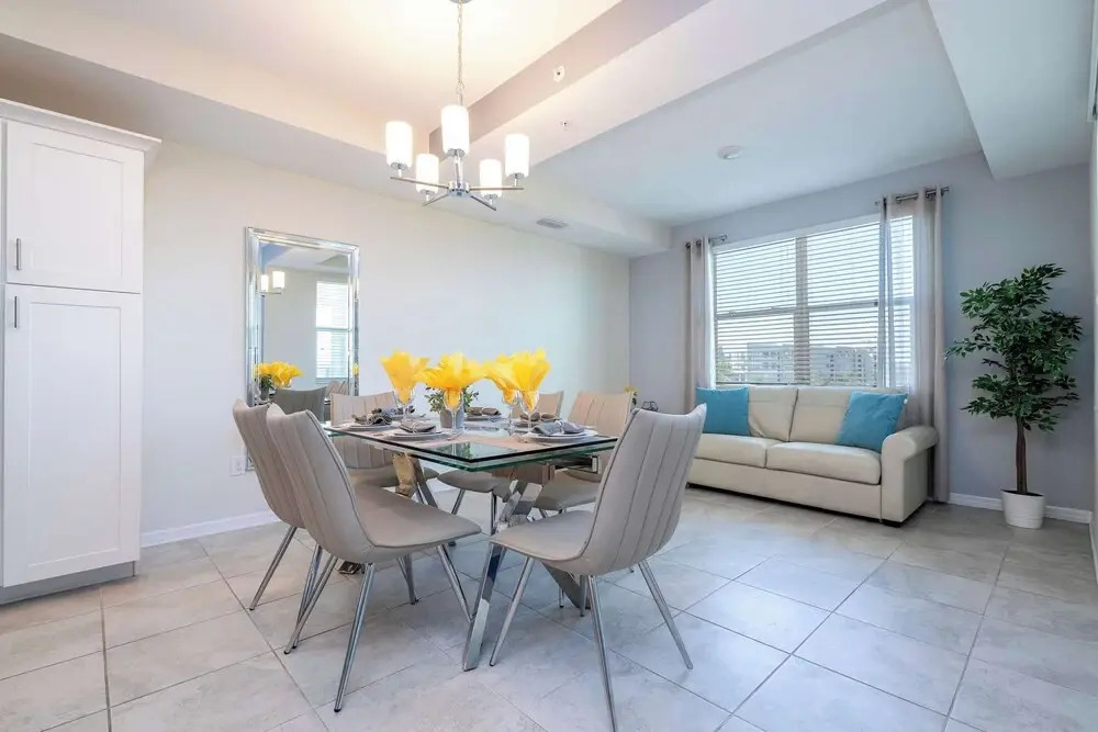 Stylish 2Br Condo By Disney Storey Lake 306 4731