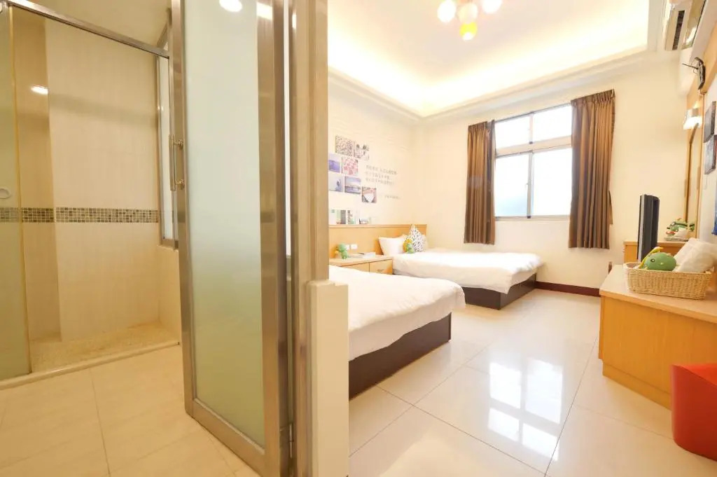 PHSEA INN