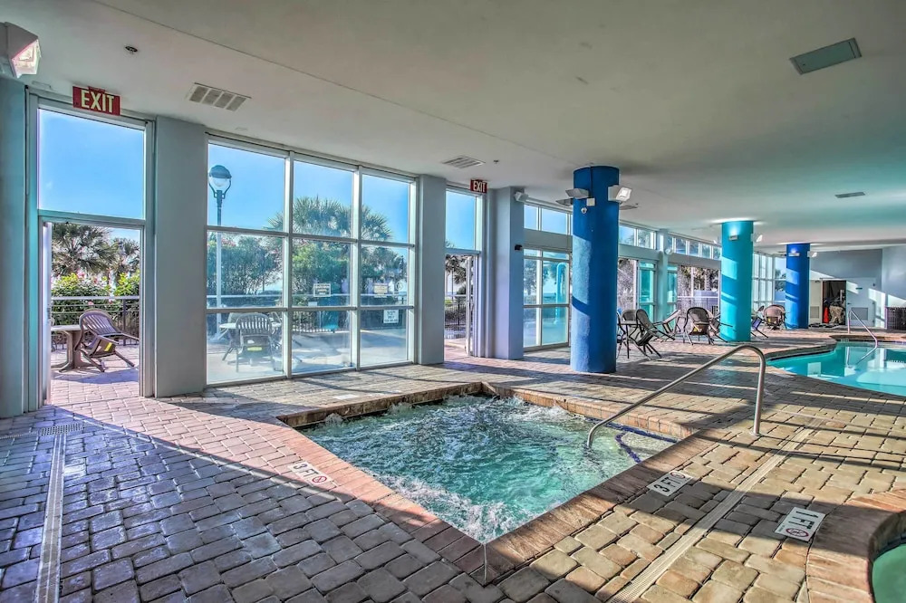 Beachfront Condo in Myrtle Beach w/ Pool Access