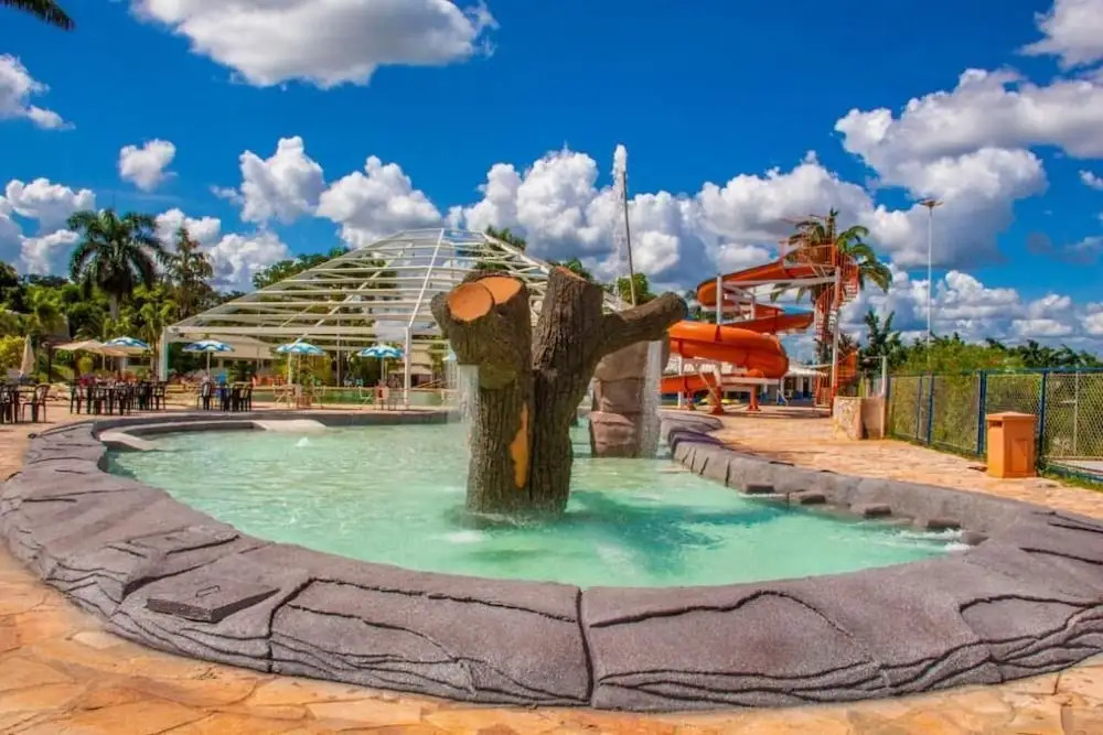 Beach World Park Hotel