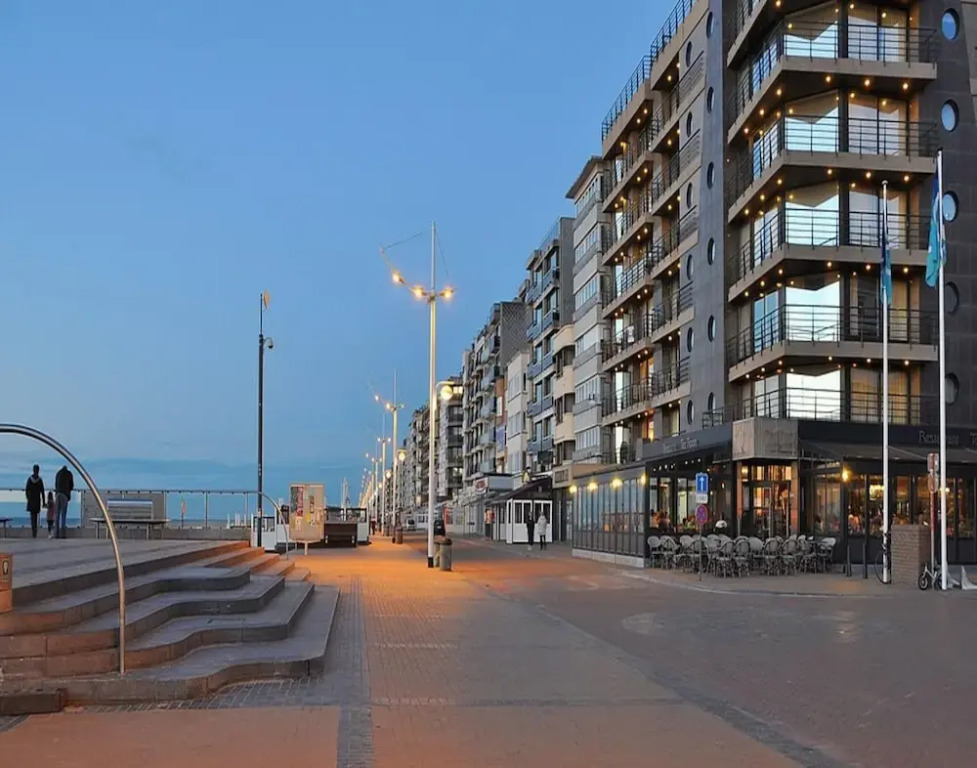 Apartment Koksijde Stunning Sea View